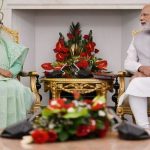 प्रधानमंत्री शेख हसीना से मिले PM नरेंद्र मोदी, हैदराबाद हाउस में की मुलाकात
